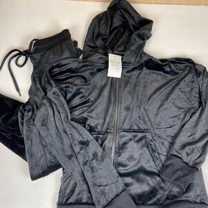 Felina Velour Hoodie & Jogger Set Women’s Small Black Lounge Set NEW